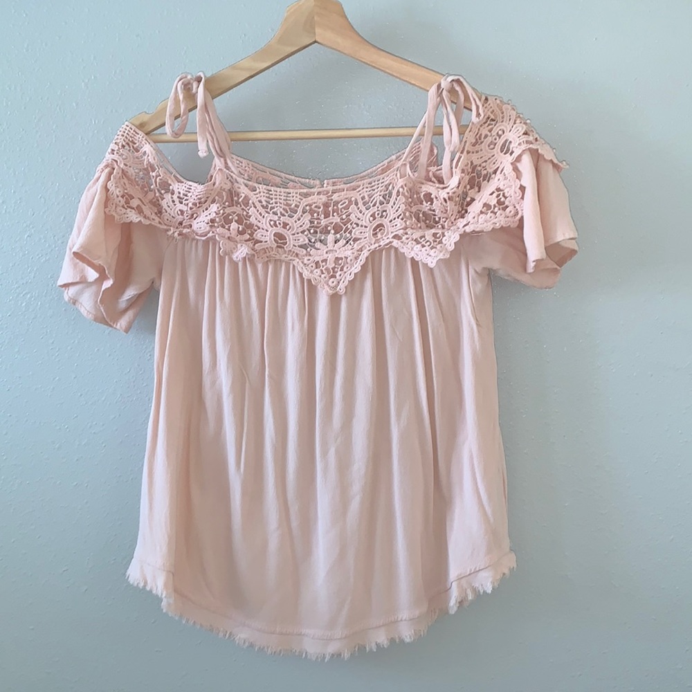 Pink Knox Rose cold shoulder top size S